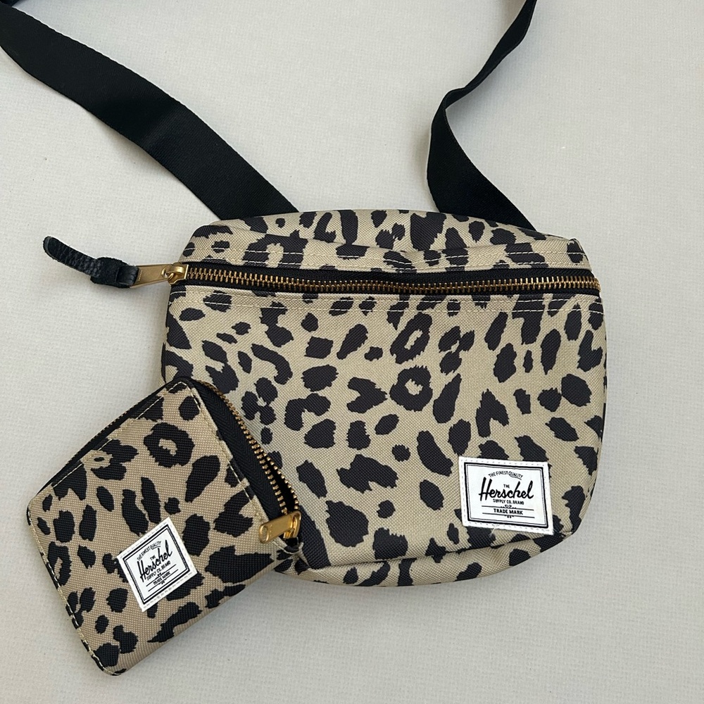 Herschel’s Supply Co. Settlement Hip Pack Cheetah leopard with wallet